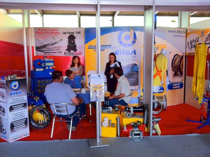 difast-presente-alla-fiera-dellagricoltura-di-novi-sad-2013-stand3